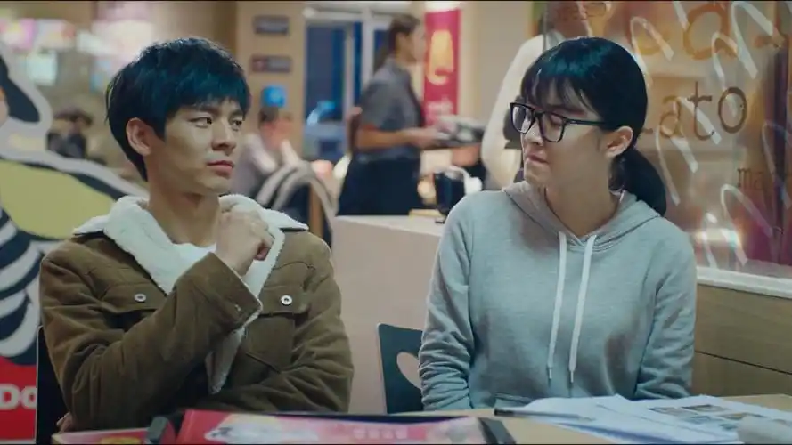 甜甜甜甜的恋爱电影推荐给19岁的我自己