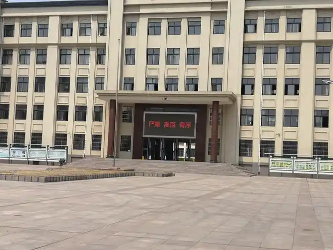 莱阳九中众志成城助力高三返校复学