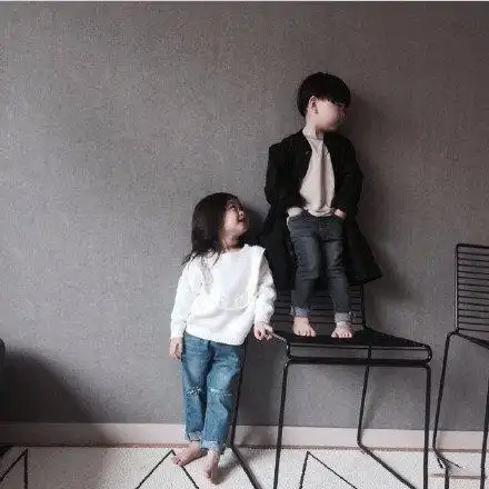 兄妹图片可爱真人