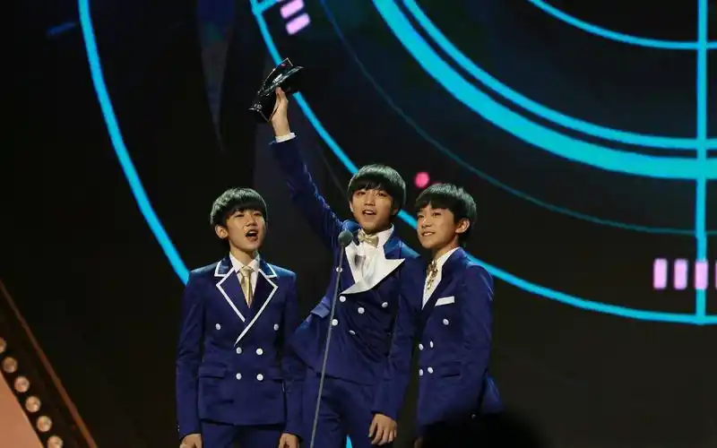android安卓tfboys 高清高清手机壁纸免费下载,安心市场-用安卓,要