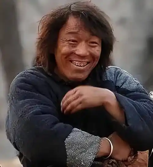 "跌落神坛"黄渤:获金马影帝创黄渤年,为何离沈腾越来越远_票房_电影