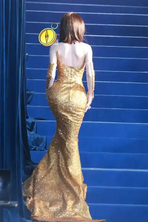 时尚之力迪丽热巴生图很显老!