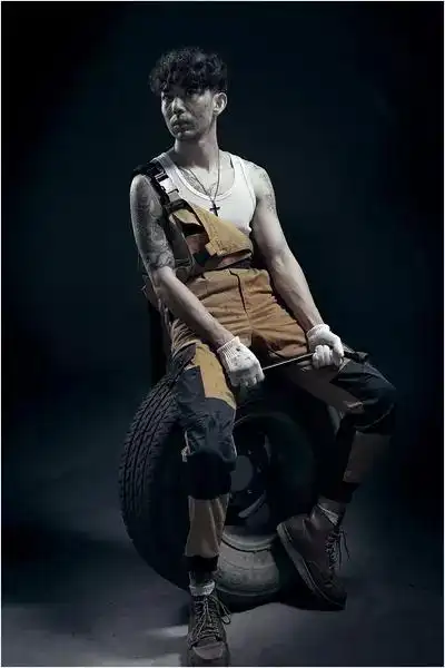 电影《杀不死》海报图片