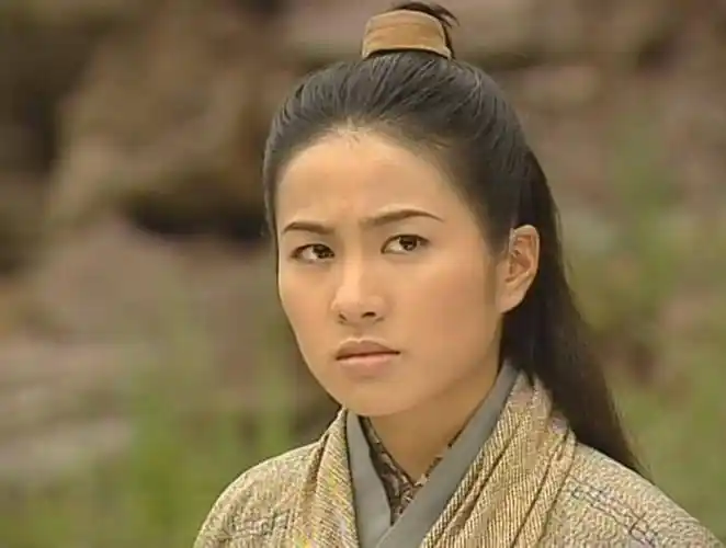 42岁叶璇近照曝光像网红,古装女神大变样,网友表示:认不出_视频_争议