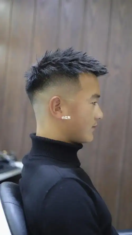 男士发型设计  #专业男士发型设计  男生短发不知道怎样做,怎样留