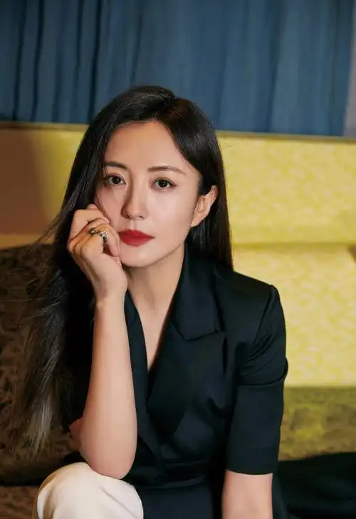 杨童舒老公是谁杨童舒的资料