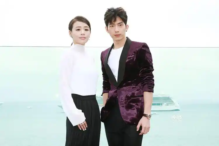 《盗墓笔记》戛纳首秀:井柏然帅气 马思纯干练