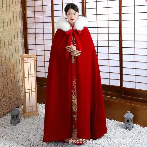 中式新娘毛披肩古风斗篷披风拍照影楼写真秀禾服外搭长款毛领披肩