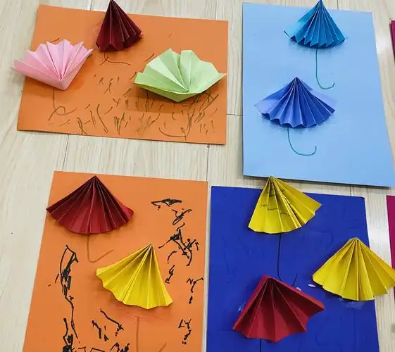 燕郊高新区第三幼儿园小五班家长讲堂第二讲刘玉潇妈妈～小雨伞(手工)