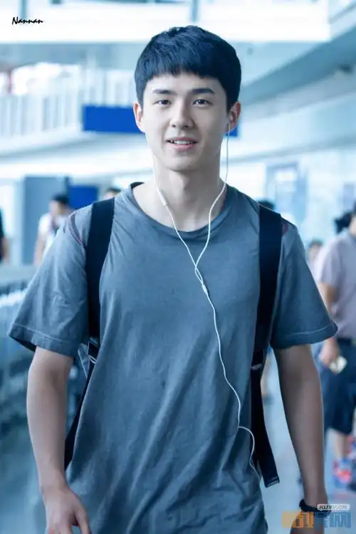 刘昊然个人资料写真作品图片大全,个人经历最新消息