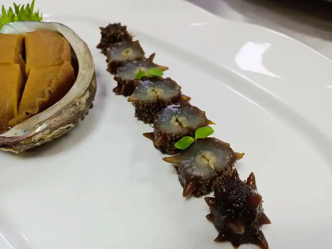 美食拍摄 实心海参配大头鮑,好食材打造好品质#唯美食不能辜 - 抖音