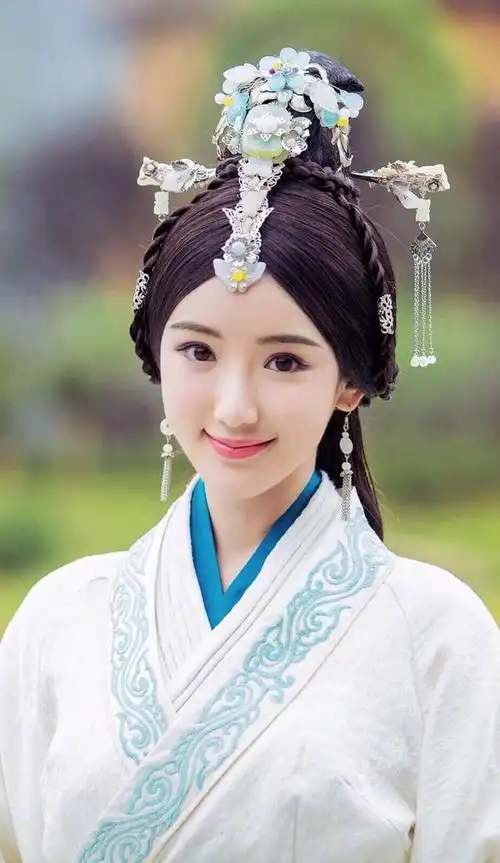 被忽略的古装美人——毛晓彤