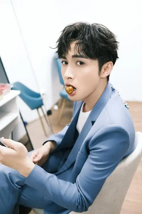 张彬彬两个人的小森林##张彬彬月歌行