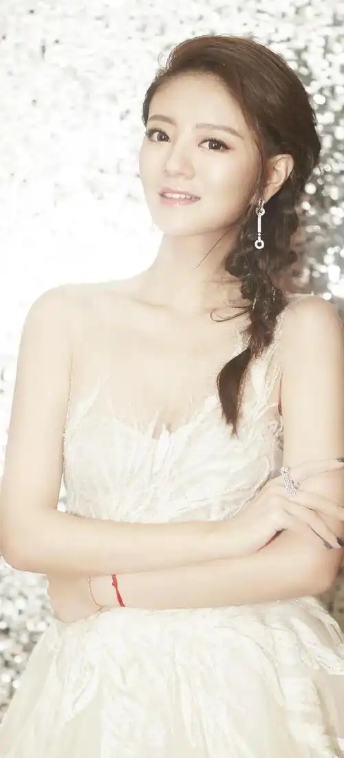 安以轩绝美照片