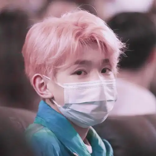 王源头像 粉发组 盐甜皆可