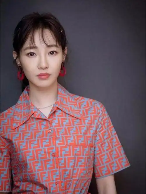 白百何一句话,让孙俪瞬间上演瞳孔地震,梅婷事后嘲讽引发热议3-度小视