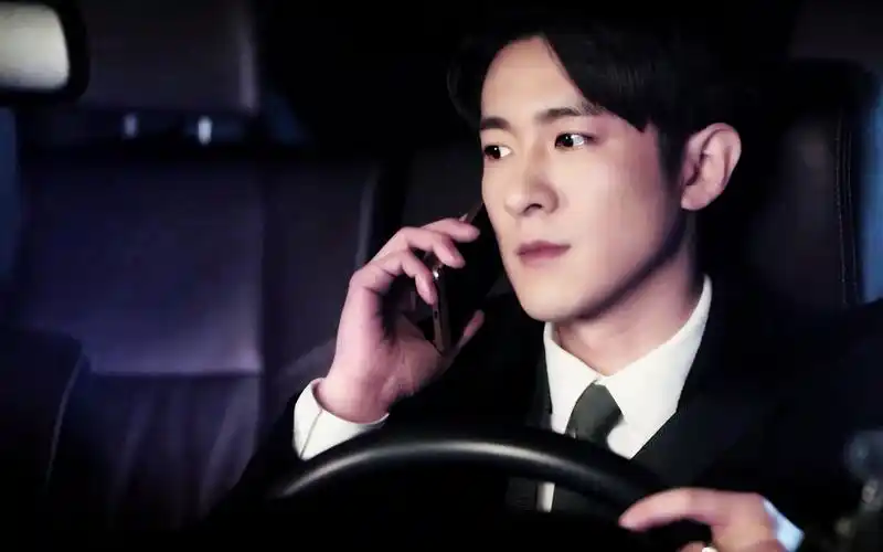 季肖冰林泽个人向你是我的奇迹林泽警官武力值爆表