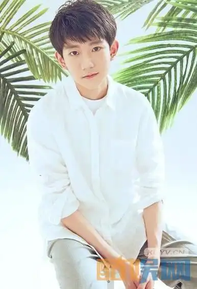 王源个人资料写真作品图片大全,个人经历最新消息