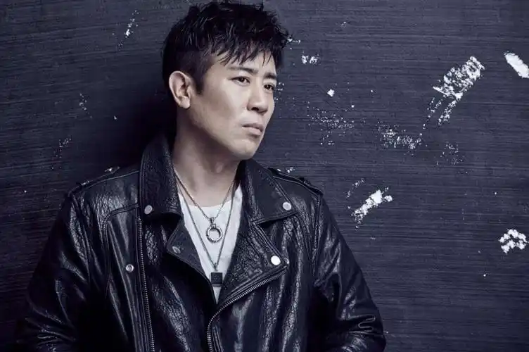 回顾于和伟一生痛失三位挚爱余生不会辜负18岁就跟了我的宋林静