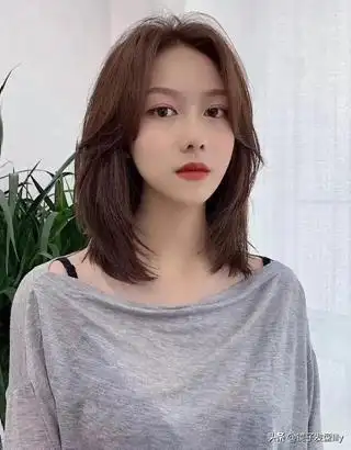 今年流行发型女_年轻女士发型  第11张