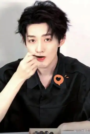 邓为:新生代演员中的潜力股 年轻的邓为在古装剧《遇龙》中的表现备受