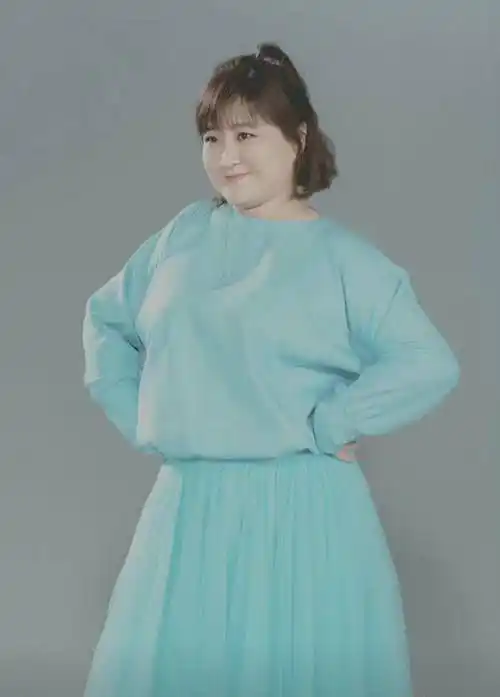 贾玲:谐星出身,票房黑马,明明知道自己很胖却不能也不愿意减肥_表演