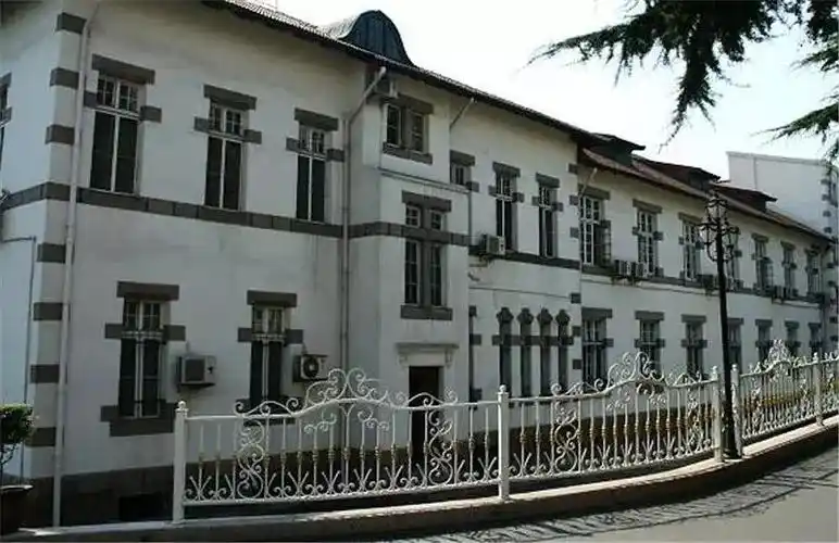 斯提克否太宅第旧址