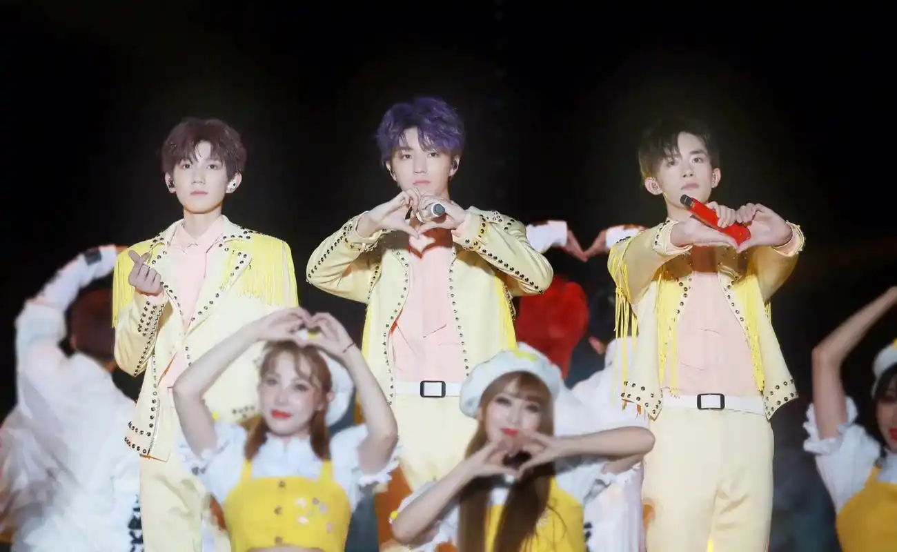 tfboys十周年演唱会