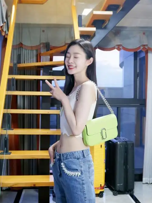 宋轶inmarcjacobsjmarc