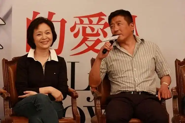 回顾著名女星刘莉莉离婚后嫁富商为大龄女儿烦恼