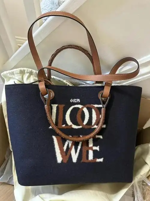 新款限时7500#loewe  #loewe  #loewe puzzle  #托特包  #罗意威loewe
