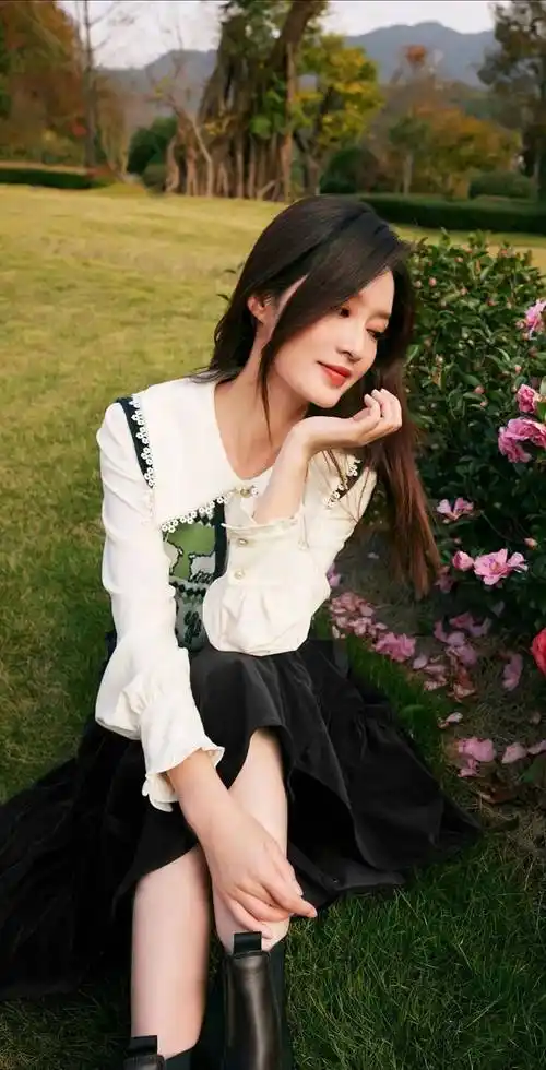 分享图片,楚楚可人的李沁写真照