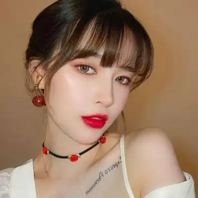 成熟自信女生头像,高清成熟稳重有自信的头像女生图片