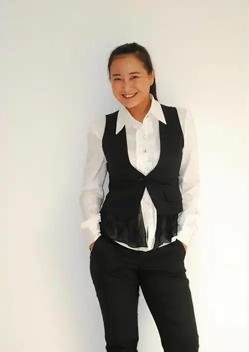 贾玲:从消失到辉煌,她将何去何从?