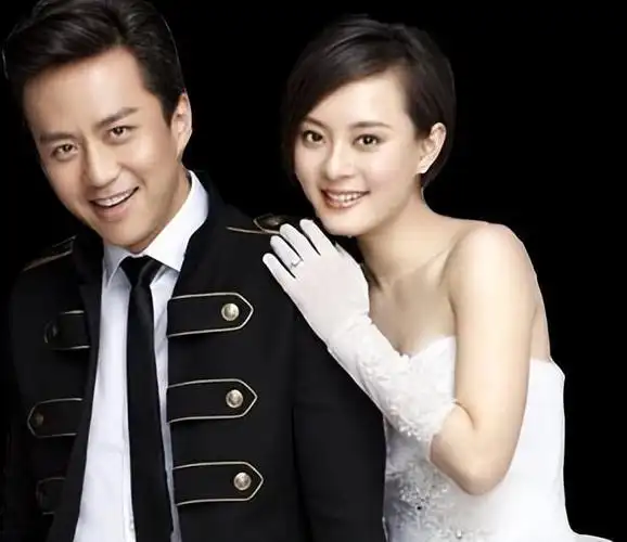 回顾暖心的邓超姐姐省吃俭用供他读书成名后给姐姐买了2套房