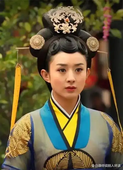 十年前,她作为电视剧《陆贞传奇》中的角色首次进入观众的视野.