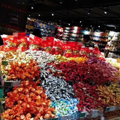 荆州新天地店休闲散称糖果陈列