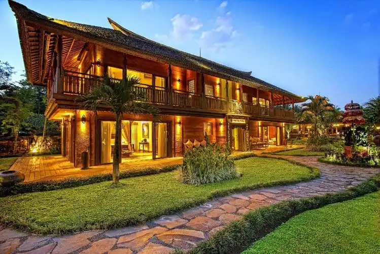 博尔玛塔阿扬私人庄园 (permata ayung private estate)