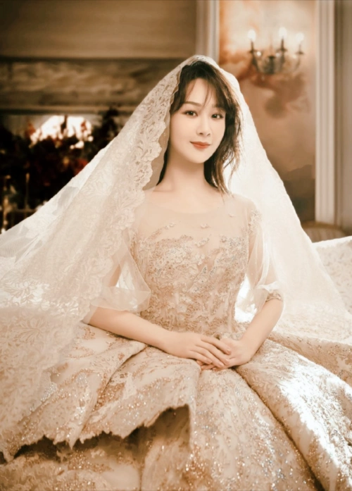 你的时代我的时代流出杨紫婚纱照超美弥补当年遗憾逗