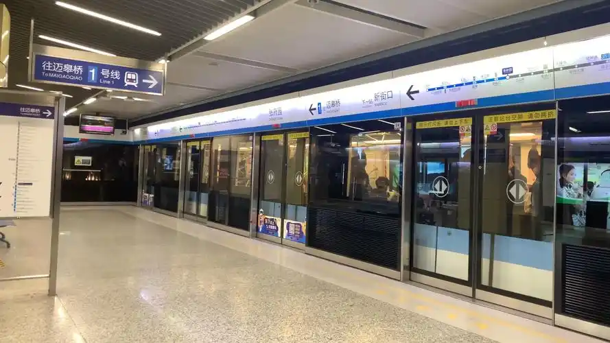 南京地铁1号线nj01-04型105106出张府园-旅游视频-搜狐视频