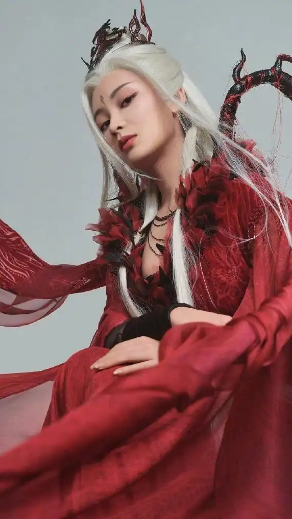 精美图集|清雅脱俗的古装美人王一菲