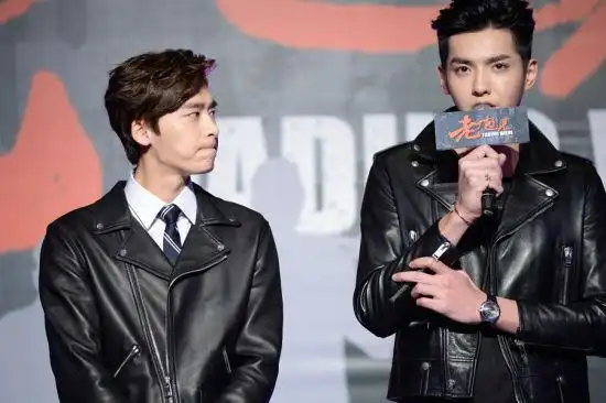 成龙闹乌龙 错把吴亦凡认成李易峰