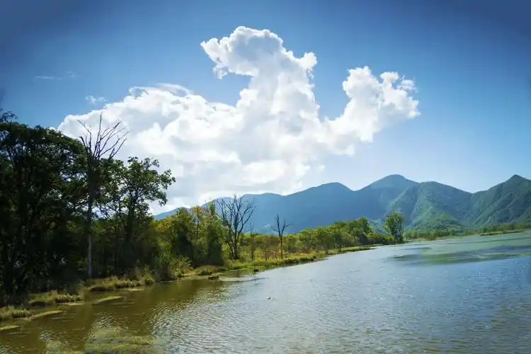 蓝天白云大九湖—大九湖之三