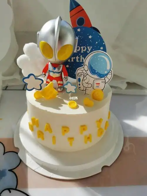 男孩奥特曼蛋糕