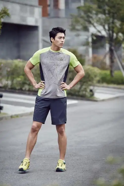 图片来源:玄彬k2运动服饰代言