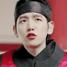 边伯贤步步惊心丽人家都没吃饱gif动图_动态图_表情包下载_soogif