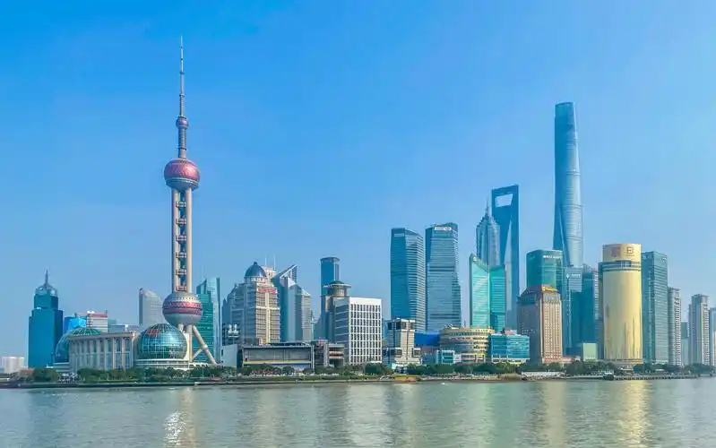 活动  御mini航拍东方明珠塔