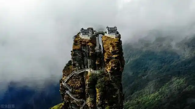 中国最险峻的5座山峰你们都去过吗腿软不