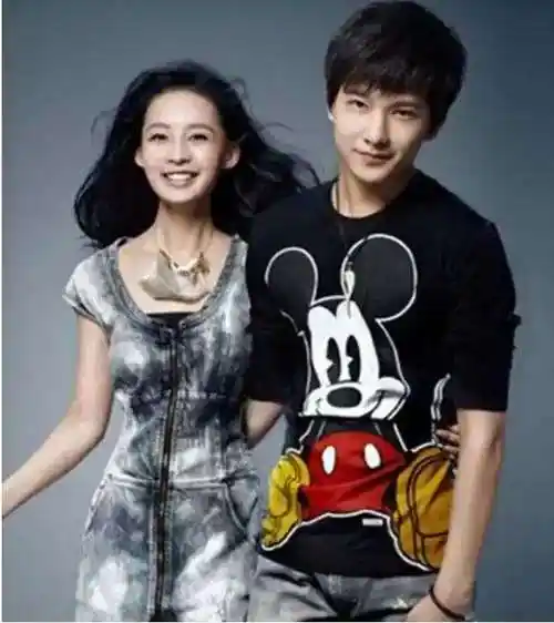 杨洋前女友都有谁(盘点"如玉公子"杨洋和他的四个绯闻女友)