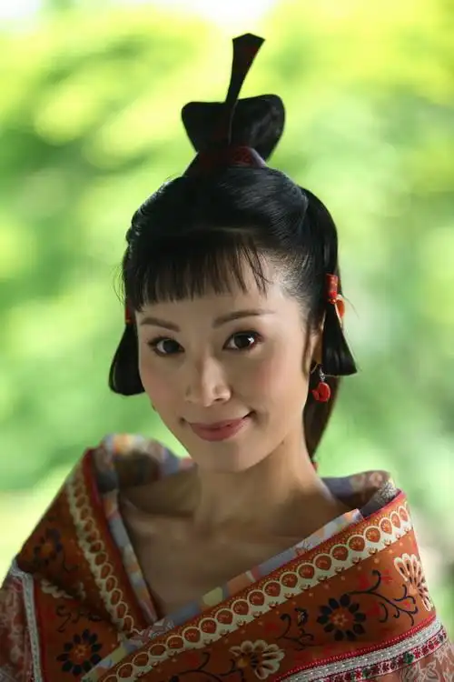 母仪天下7大美人袁立显老丫丫不如珍霓